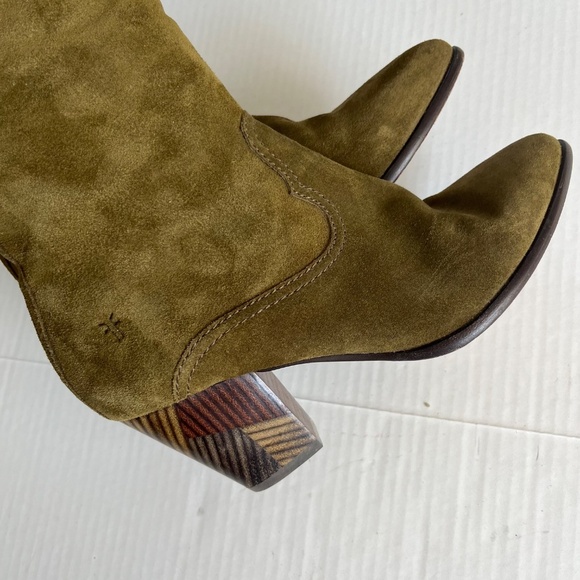 Frye Reed Sz 7M Olive Green Suede Side Zipper Tall Casual Dress Heeled Boots - Picture 8 of 12